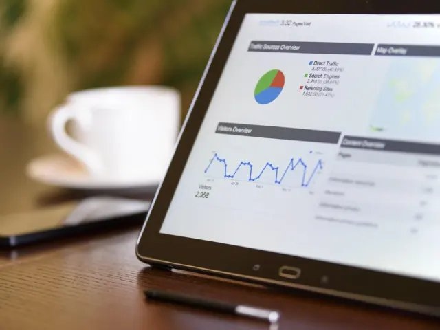 Dashboard UI Design: Build Clear, Actionable Interfaces In 2026