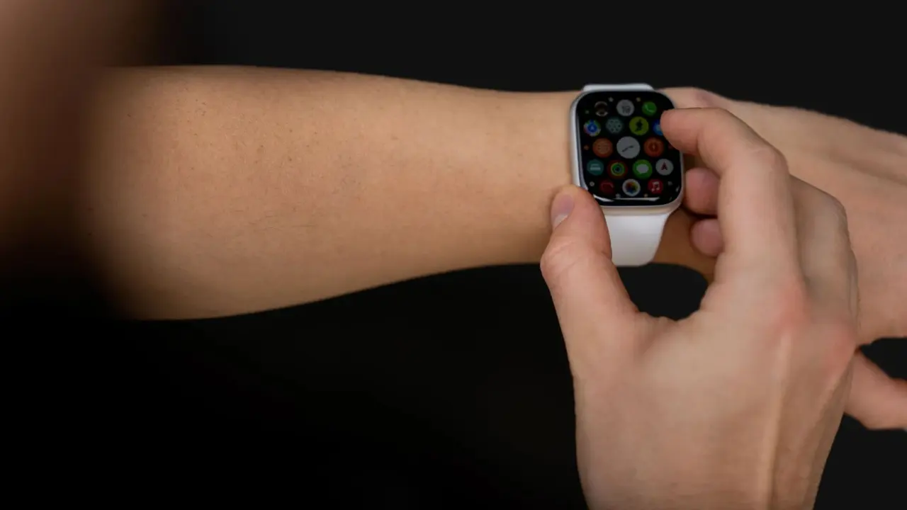 www silicon-insider .com wearable tech